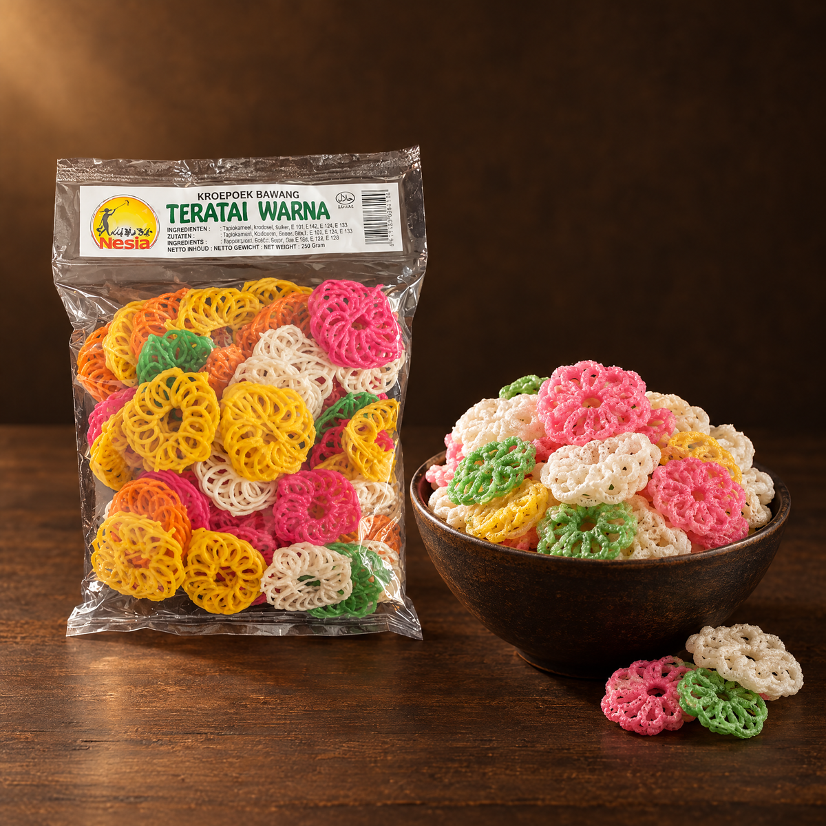 Kerupuk Teratai Warna 250g – Packung mit frittierten bunten Krupuk