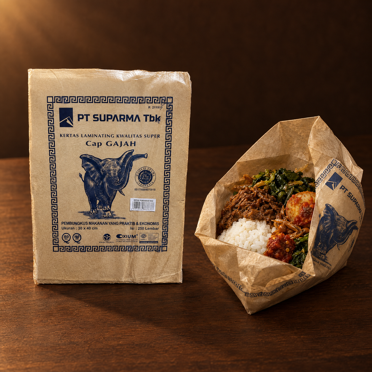 Kertas Nasi Cap Gajah – Packung mit eingewickeltem Nasi Bungkus
