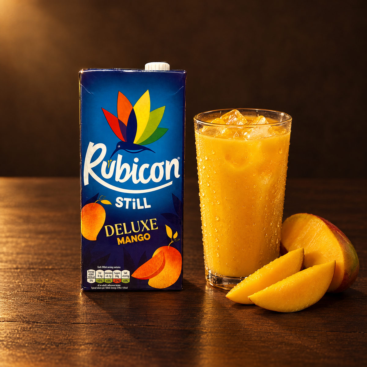 Rubicon Mango Juice Drink 1 L – Packung mit eingeschenktem Getränk