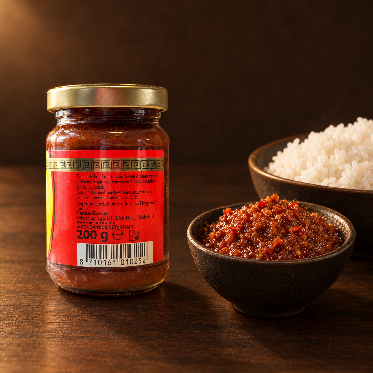 Sambal Terasi Flower Brand – Glas mit angerichtetem Sambal