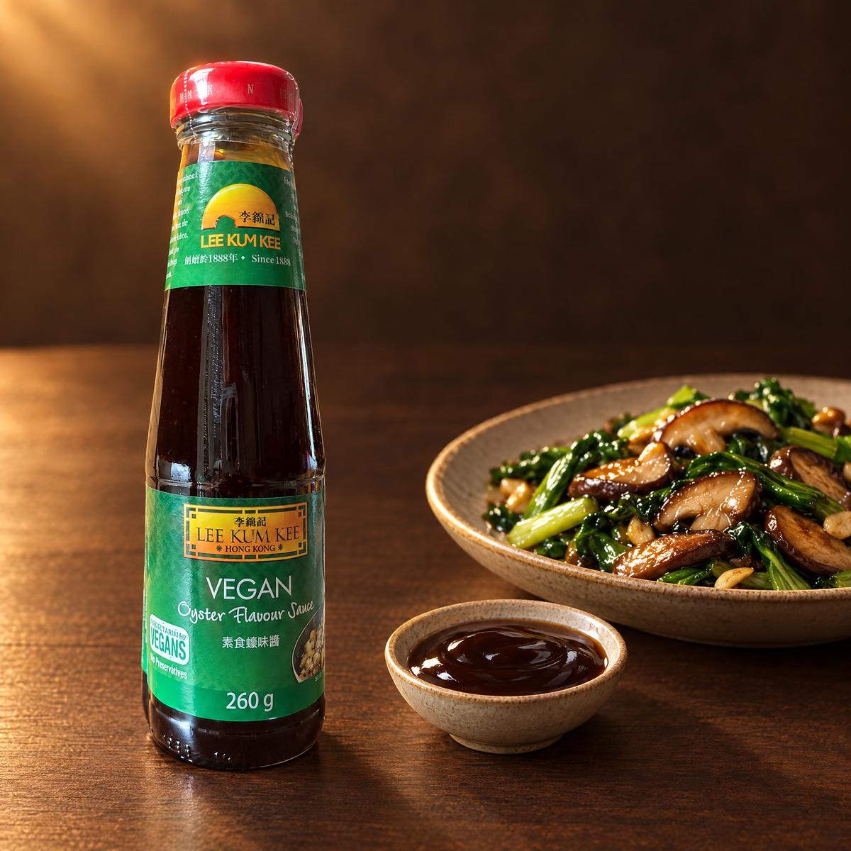Lee Kum Kee Saus Tiram Vegan 260 g – Flasche mit Wokgericht