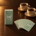 Kartu Gaple / Domino Set – Spielkarten beim Spieleabend mit Kaffee