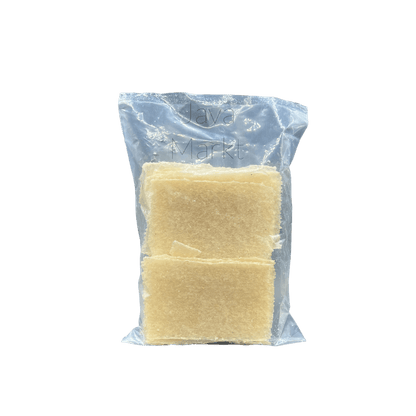 Knuspriges Kerupuk Gendar Spezial von Nesia Food, typische indonesische Lebensmittel, goldbraun und geröstet, in einer Verpackung.