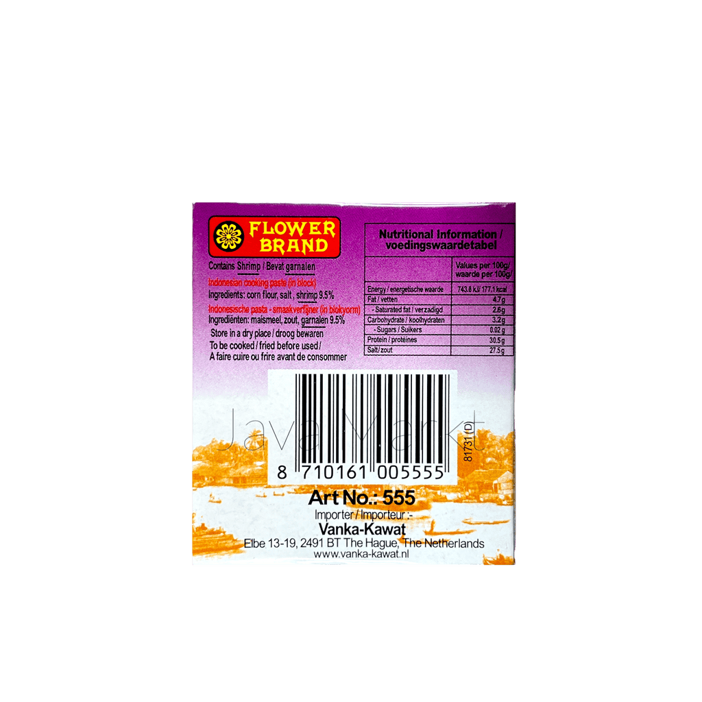 Vanka Kawat Terasi Bakar Gewürzpaste in einer Glasdose, cremige Textur, typische indonesische Gewürzpaste für Gerichte