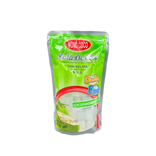 Nata de Coco Cubes mit Kokospandan-Geschmack von Vanka Kawat, helle, quadratische Kokosgelatine in der Verpackung